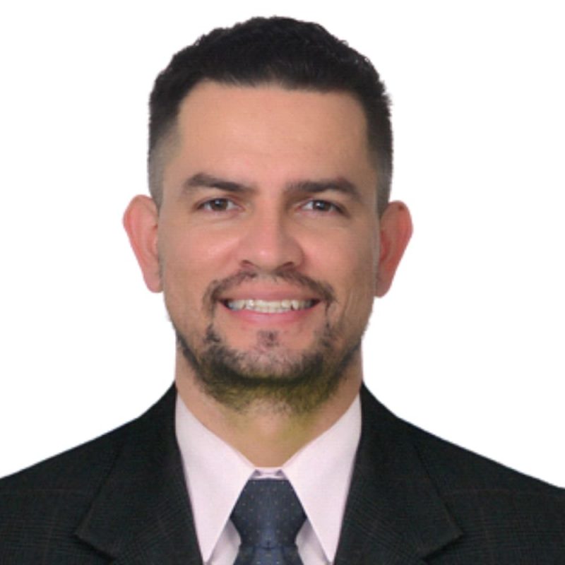 Dr. Hugo Fernando Palos Lopez